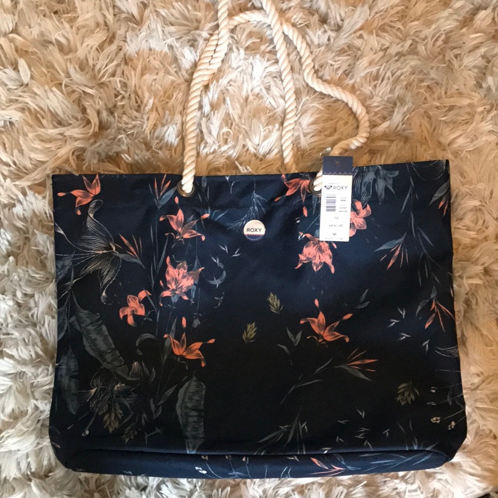 Beach tote